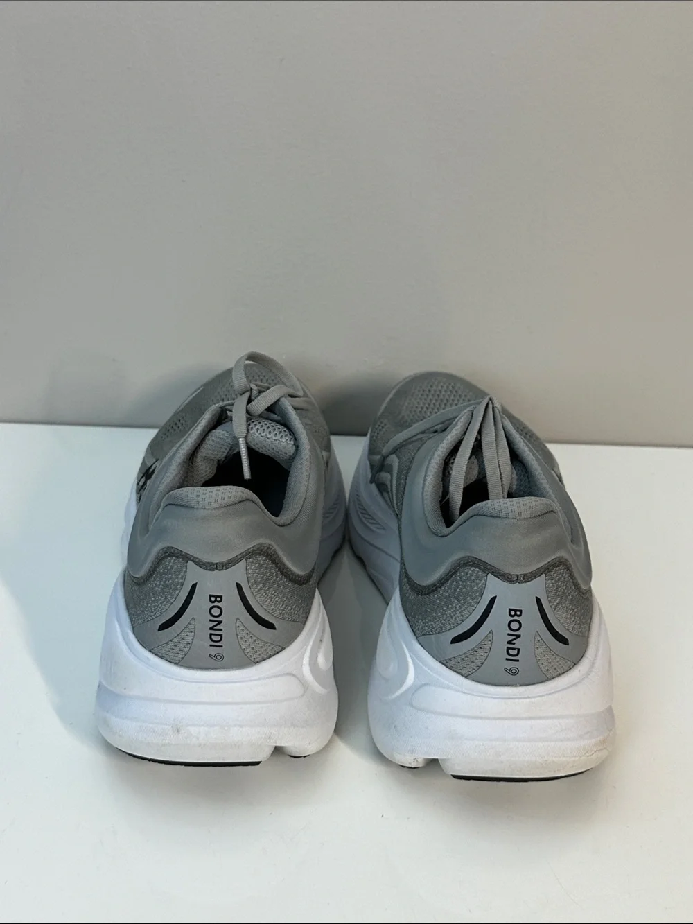 Hoka Mens Bondi 9 Running Sneakers Galactic Grey Stellar Gray Size 12.5D
